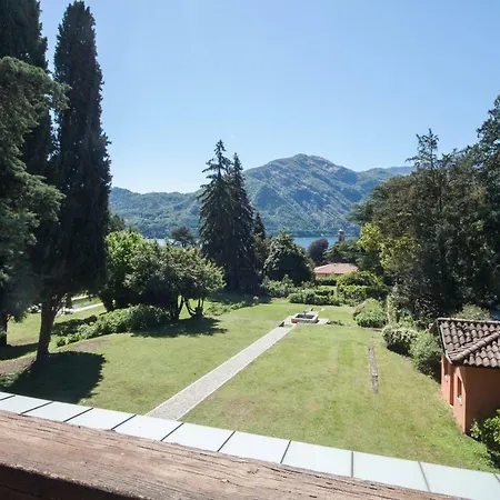 Casa Al Lago - Sleeps 8 Villa *